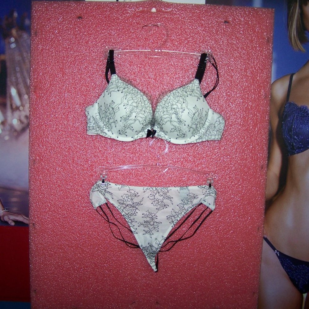 Victoria Secret bra and panty set